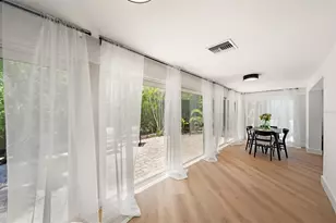 578 Spanish Dr S, Longboat Key, FL 34228 - Photo 19