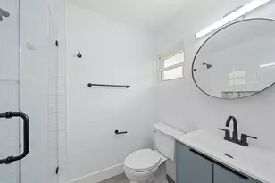 3818 Roxane Blvd, Sarasota, FL 34235 - Photo 19