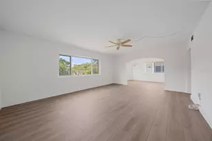 3818 Roxane Blvd, Sarasota, FL 34235 - Photo 7