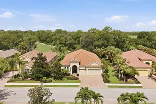 7622 Silverwood Ct, Bradenton, FL 34202 - Photo 3