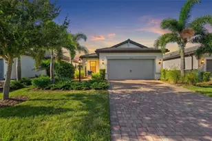 17726 Northwood Pl, Bradenton, FL 34202 - Photo 1