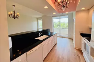 800 N Tamiami Trl, Sarasota, FL 34236 - Photo 5