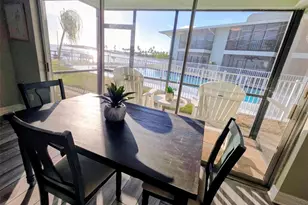 2566 Gary Cir, Dunedin, FL 34698 - Photo 3