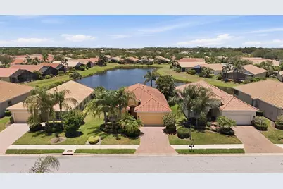 6755 41st Street Circle E, Sarasota, FL 34243 - Photo 3