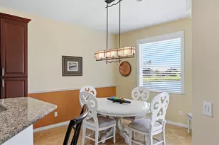 6755 41st St Cir E, Sarasota, FL 34243 - Photo 15