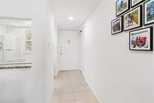 4340 Falmouth Dr, Longboat Key, FL 34228 - Photo 3