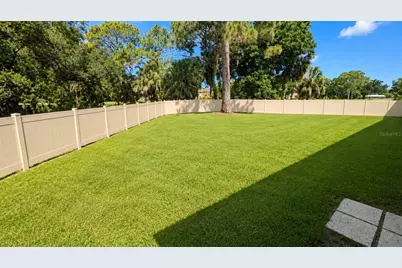 1624 Whitehead Drive #320, Sarasota, FL 34232 - Photo 23