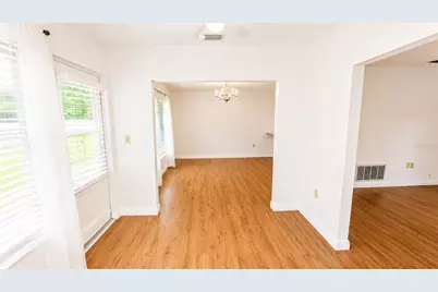 1624 Whitehead Drive #320, Sarasota, FL 34232 - Photo 9