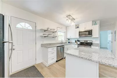 901 Oak Street SW, Ruskin, FL 33570 - Photo 13