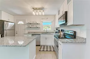 901 Oak St SW, Ruskin, FL 33570 - Photo 15