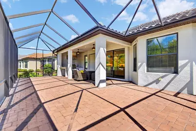 10924 Wicker Park Place, Palmetto, FL 34221 - Photo 9