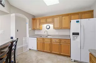 6116 Dartmouth Dr, Bradenton, FL 34207 - Photo 11