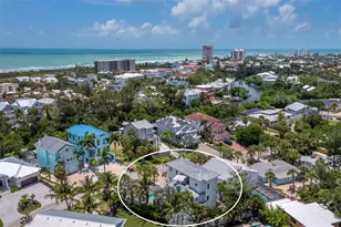 471 Island Cir, Sarasota, FL 34242 - Photo 43