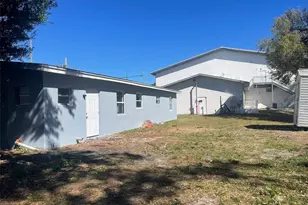 525 E Helen Ave, Punta Gorda, FL 33950 - Photo 25