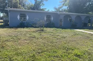 525 E Helen Ave, Punta Gorda, FL 33950 - Photo 1