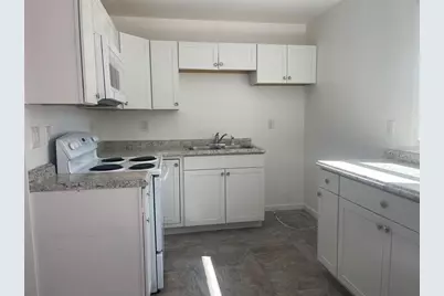 525 E Helen Avenue, Punta Gorda, FL 33950 - Photo 17