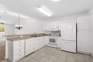 3704 3rd Ave W, Palmetto, FL 34221 - Photo 9