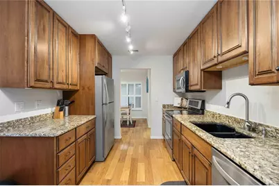 231 Southampton Lane #277, Venice, FL 34293 - Photo 9