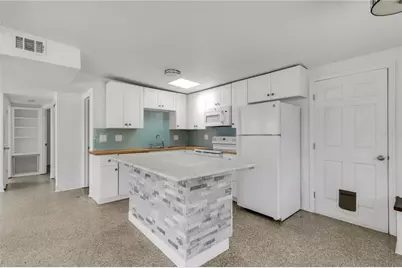 4861 Bell Meade Drive, Sarasota, FL 34232 - Photo 13