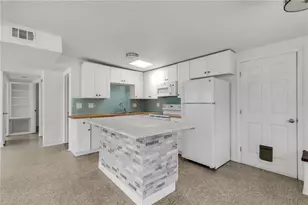 4861 Bell Meade Dr, Sarasota, FL 34232 - Photo 13