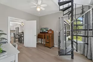 512 Palm Ave, Ellenton, FL 34222 - Photo 27