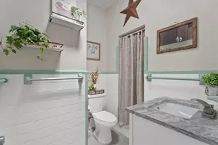 512 Palm Ave, Ellenton, FL 34222 - Photo 23