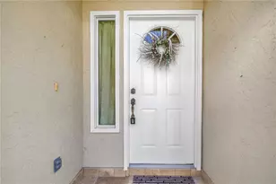 538 Catalina Isles Cir, Venice, FL 34292 - Photo 5