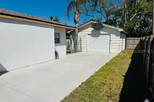 308 Linden Dr, Ellenton, FL 34222 - Photo 17
