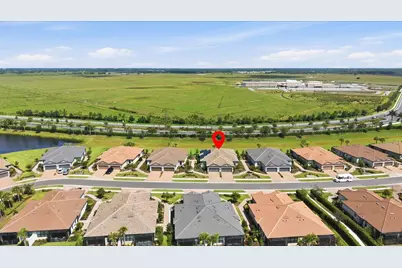 10068 Morning Mist Lane, Sarasota, FL 34241 - Photo 3