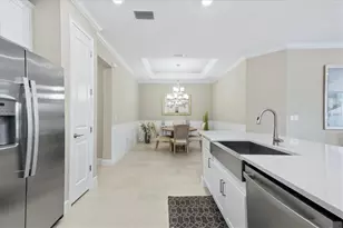 10068 Morning Mist Ln, Sarasota, FL 34241 - Photo 9