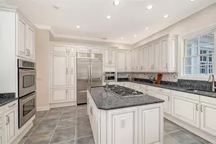 916 Macewen Dr, Osprey, FL 34229 - Photo 23