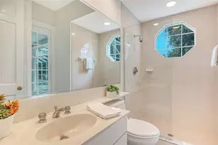 916 Macewen Dr, Osprey, FL 34229 - Photo 71