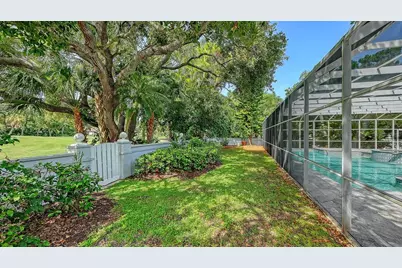 916 Macewen Drive, Osprey, FL 34229 - Photo 73