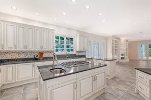 916 Macewen Dr, Osprey, FL 34229 - Photo 25