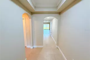 14323 Haddon Mist Dr, Wimauma, FL 33598 - Photo 5