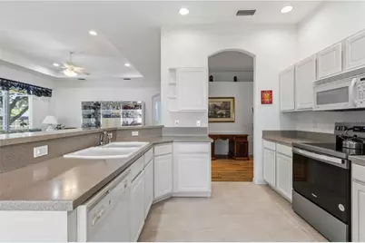 8268 47th Street Circle E, Palmetto, FL 34221 - Photo 13