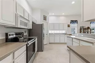 8268 47th St Cir E, Palmetto, FL 34221 - Photo 15