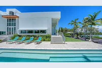 246 Morningside Drive, Sarasota, FL 34236 - Photo 1
