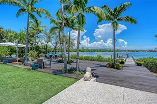 246 Morningside Dr, Sarasota, FL 34236 - Photo 13