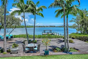 246 Morningside Dr, Sarasota, FL 34236 - Photo 15