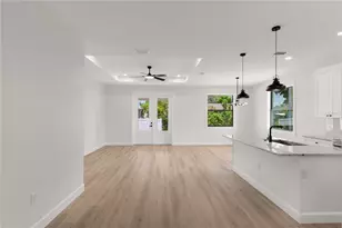 923 Cumberland Rd, Venice, FL 34293 - Photo 5