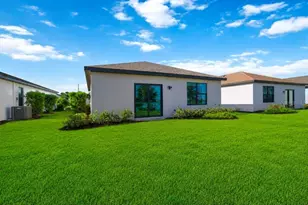 6548 Silverstar Dr, Sarasota, FL 34240 - Photo 31