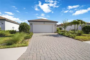 6548 Silverstar Dr, Sarasota, FL 34240 - Photo 1