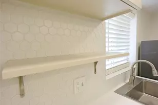 3751 S School Ave, Sarasota, FL 34239 - Photo 15