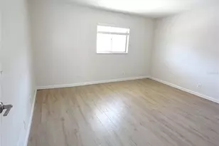3751 S School Ave, Sarasota, FL 34239 - Photo 23