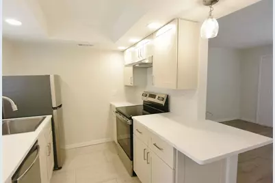 3751 S School Avenue #26, Sarasota, FL 34239 - Photo 11
