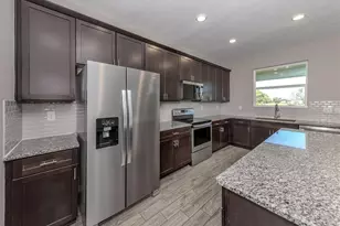 2160 Weaver Bird Ln, Venice, FL 34292 - Photo 17
