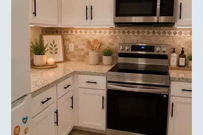 2763 Woodgate Lane #211, Sarasota, FL 34231 - Photo 9