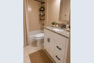 2763 Woodgate Lane #211, Sarasota, FL 34231 - Photo 11