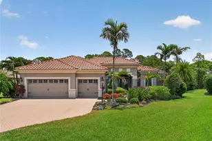 8276 Larkspur Cir, Sarasota, FL 34241 - Photo 1